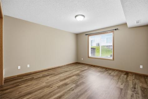 3645 Stoney Point Road SW Cedar Rapids IA 52404