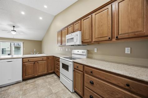 3645 Stoney Point Road SW Cedar Rapids IA 52404