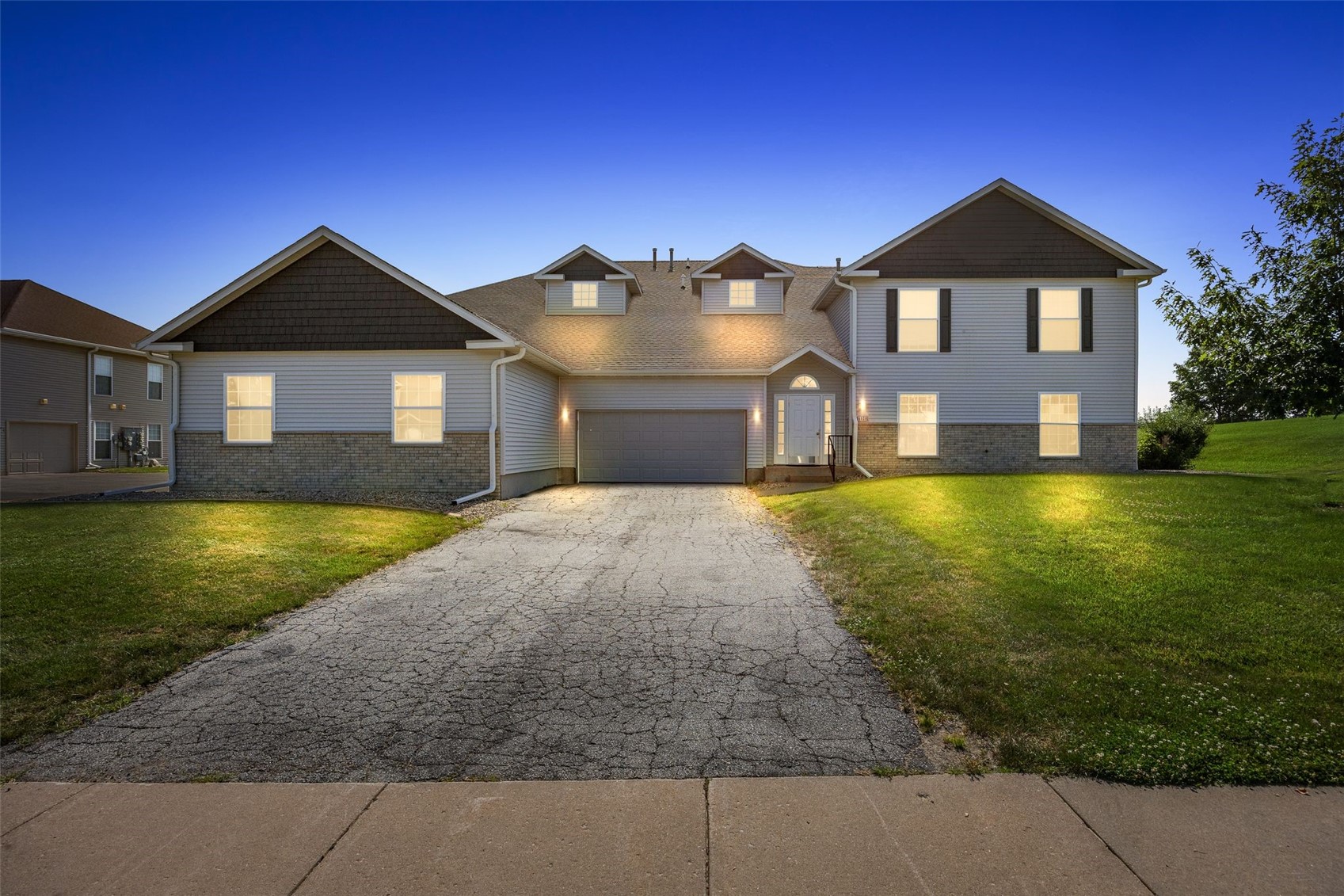 4630 Westchester Drive NE Cedar Rapids IA 52402