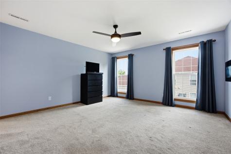 4630 Westchester Drive NE Cedar Rapids IA 52402