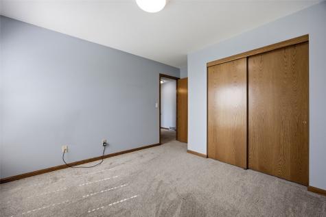 4630 Westchester Drive NE Cedar Rapids IA 52402