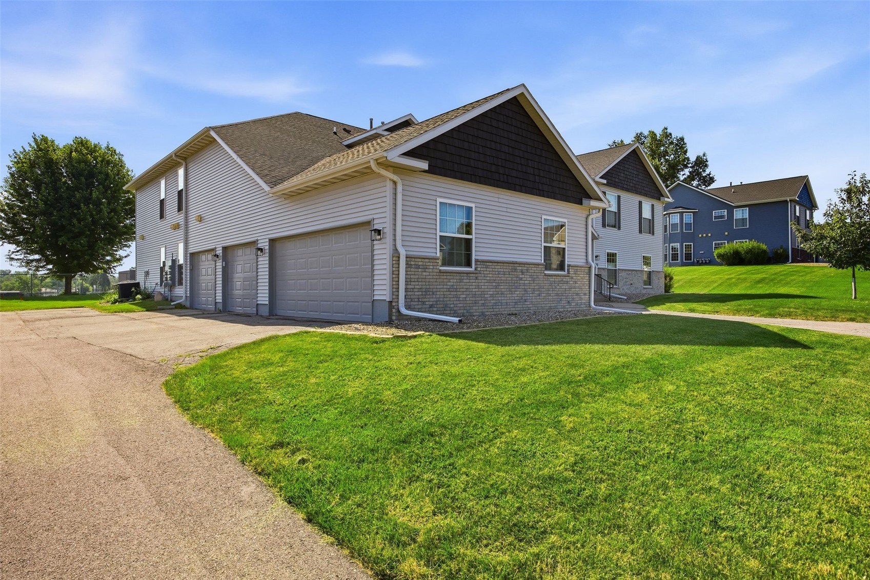 4630 Westchester Drive NE Cedar Rapids IA 52402