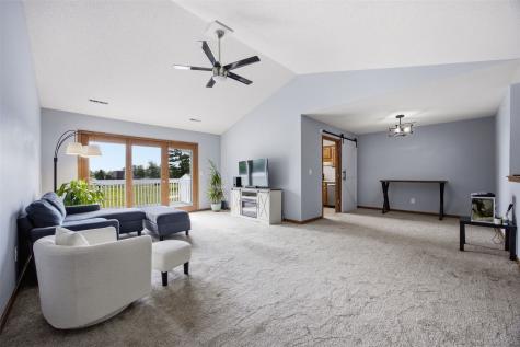 4630 Westchester Drive NE Cedar Rapids IA 52402