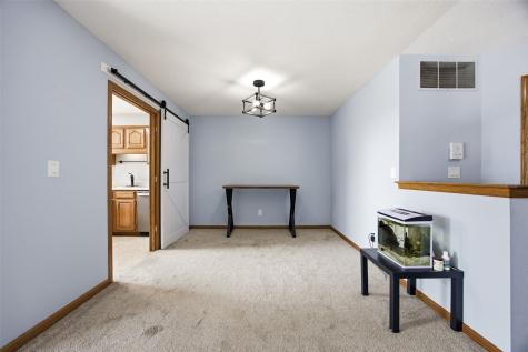 4630 Westchester Drive NE Cedar Rapids IA 52402