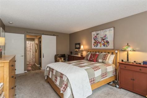 2135 1st Avenue SE Cedar Rapids IA 52402