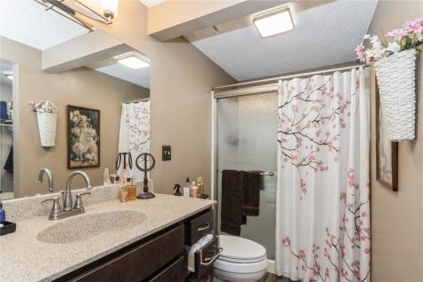 2135 1st Avenue SE Cedar Rapids IA 52402