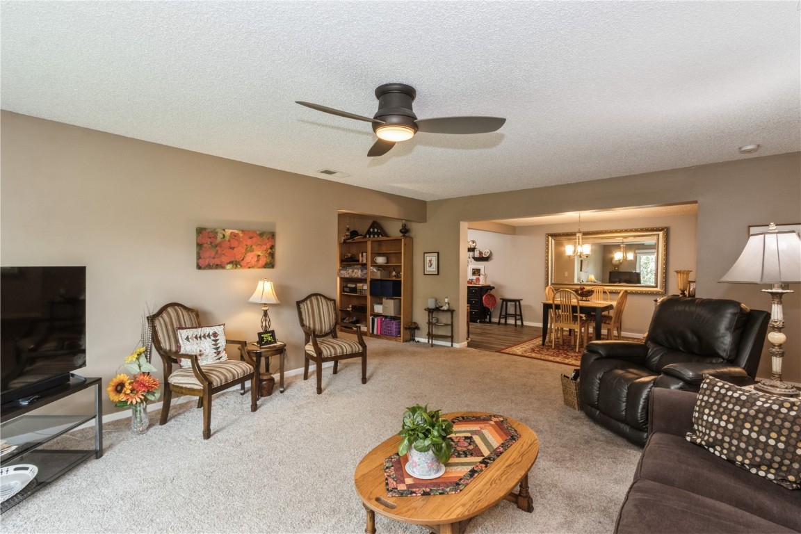 2135 1st Avenue SE Cedar Rapids IA 52402