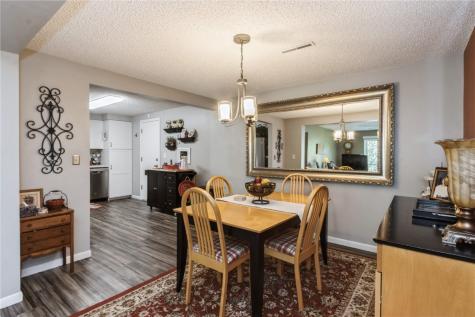 2135 1st Avenue SE Cedar Rapids IA 52402