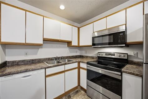 146 Elm Ridge Drive North Liberty IA 52317