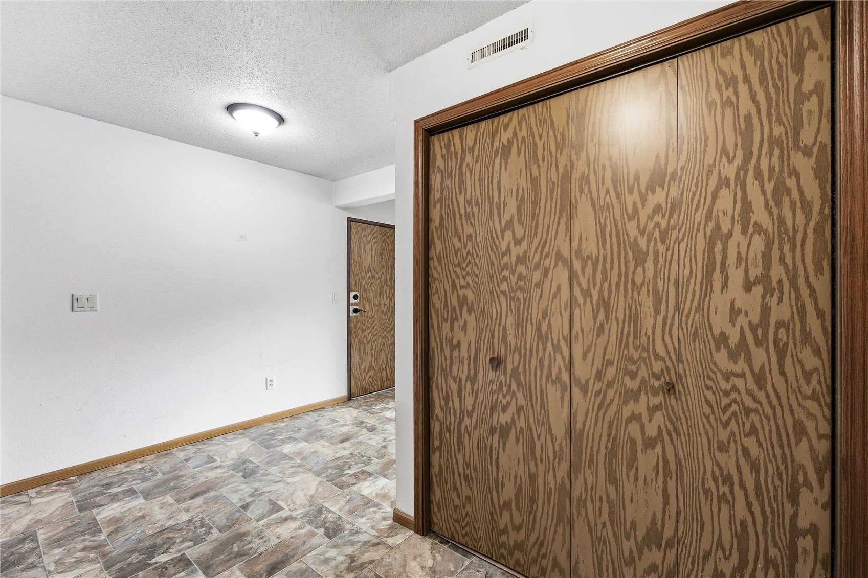 146 Elm Ridge Drive North Liberty IA 52317