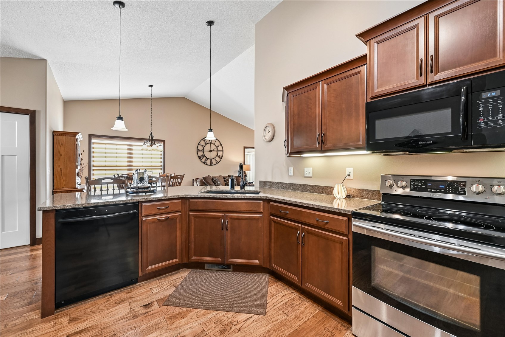 6935 Waterview Drive SW Cedar Rapids IA 52404