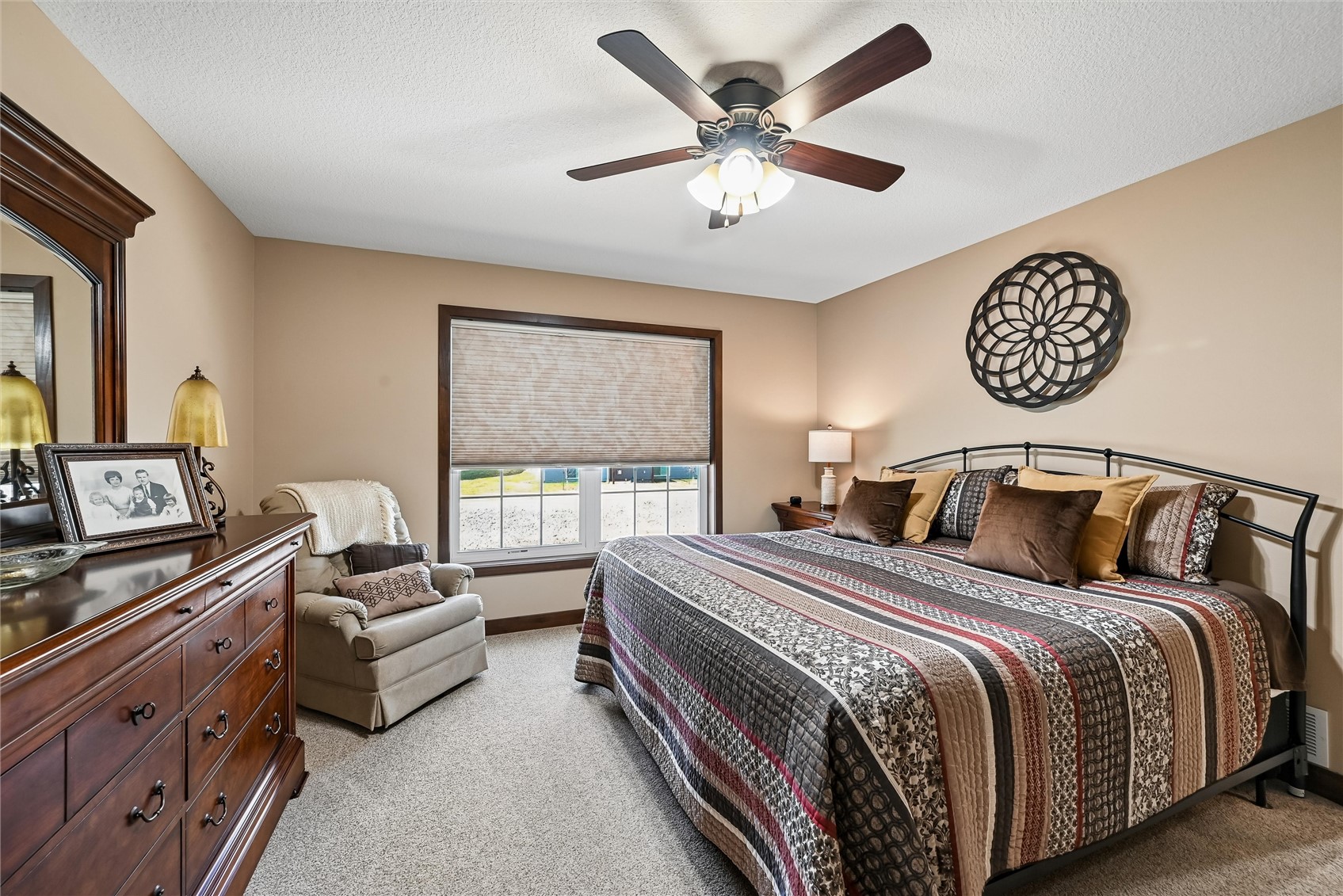 6935 Waterview Drive SW Cedar Rapids IA 52404