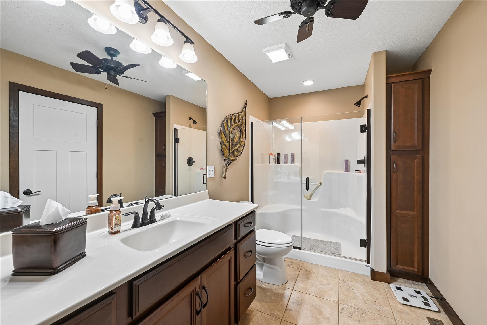 6935 Waterview Drive SW Cedar Rapids IA 52404