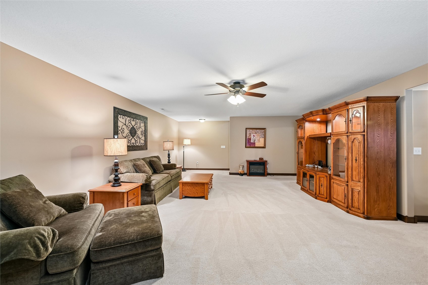6935 Waterview Drive SW Cedar Rapids IA 52404