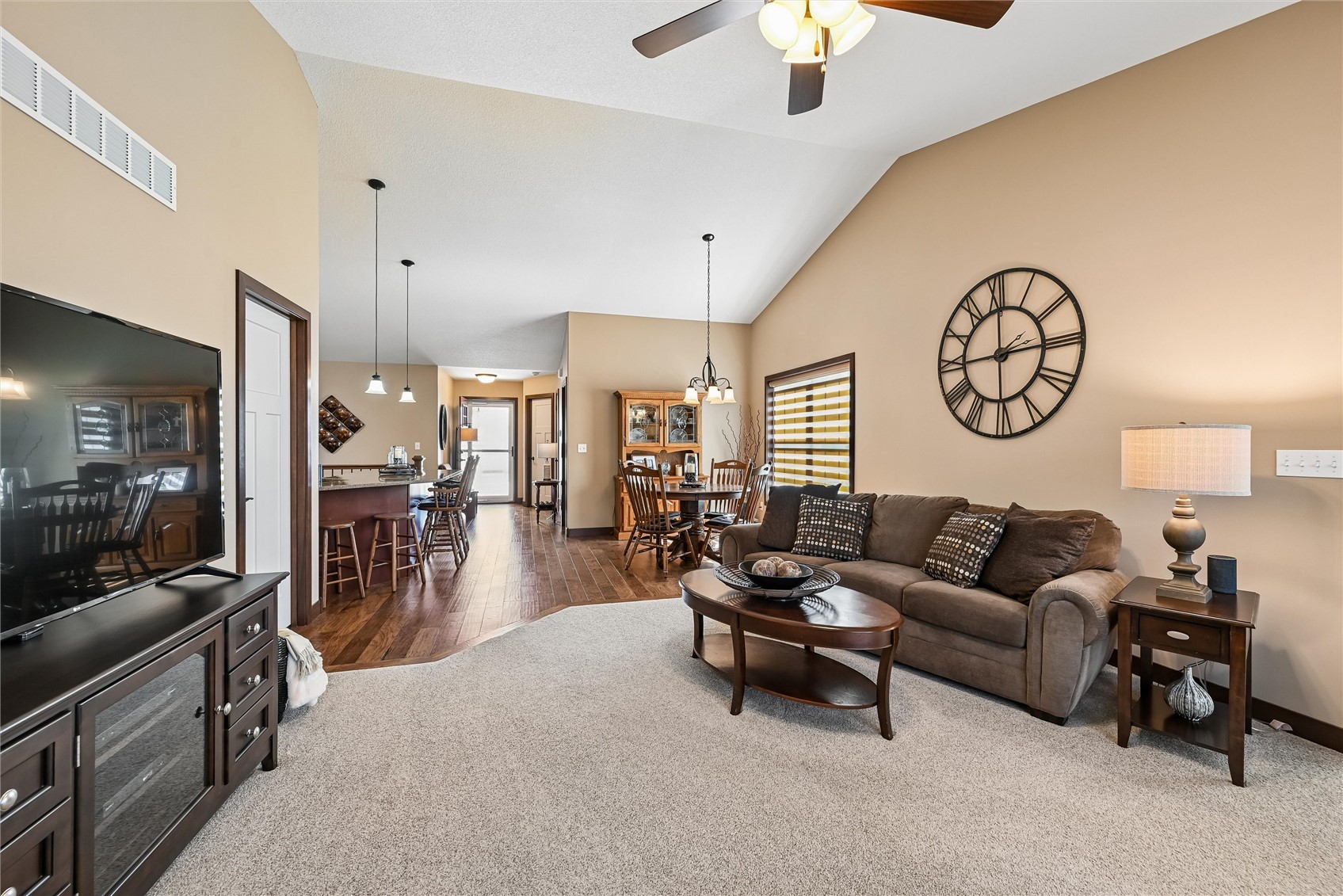 6935 Waterview Drive SW Cedar Rapids IA 52404