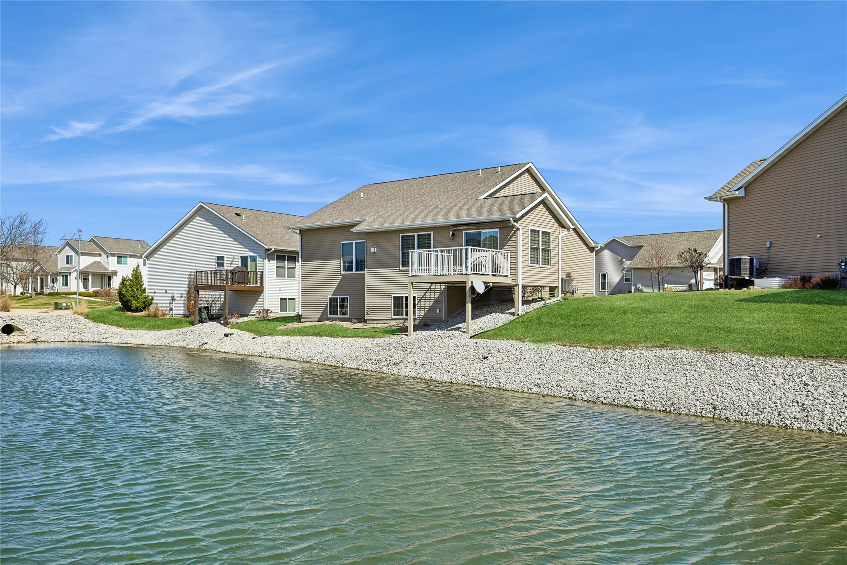 6935 Waterview Drive SW Cedar Rapids IA 52404