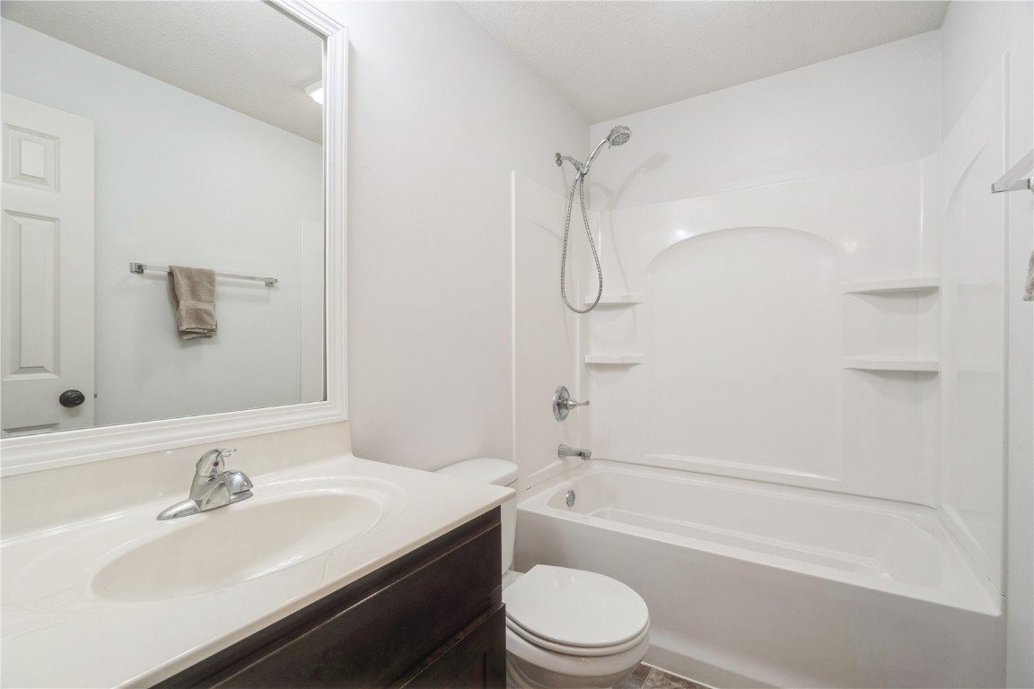 4406 Quail Trail Drive Marion IA 52302