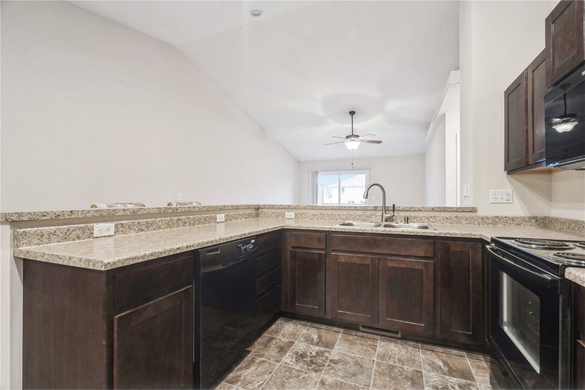 4406 Quail Trail Drive Marion IA 52302