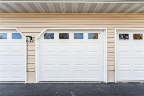 3915 Lexington Drive NE Cedar Rapids IA 52402