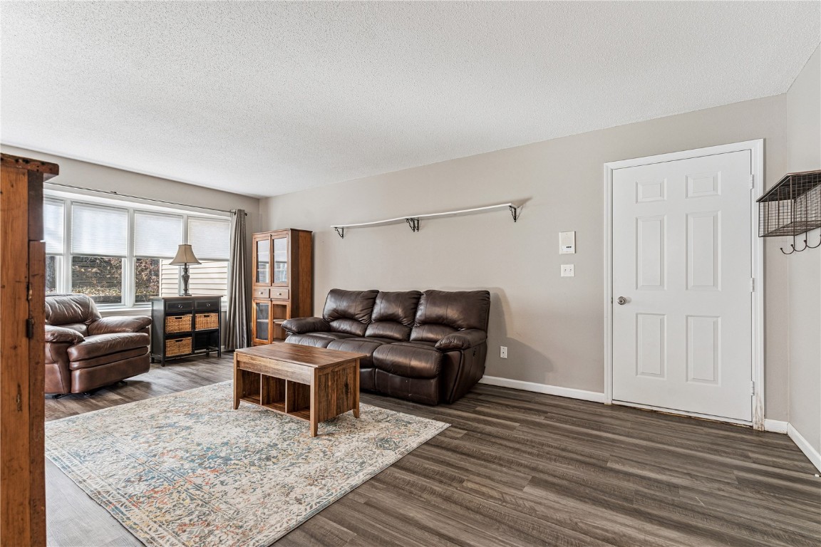 3915 Lexington Drive NE Cedar Rapids IA 52402