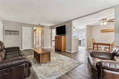 3915 Lexington Drive NE Cedar Rapids IA 52402