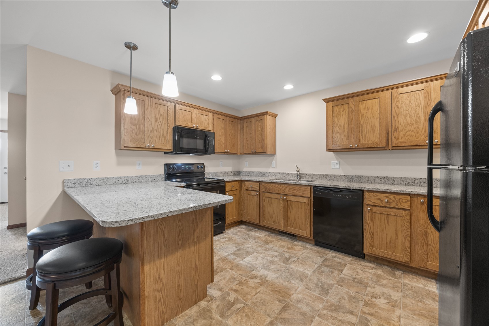 552 Meadow Oak Circle Fairfax IA 52228