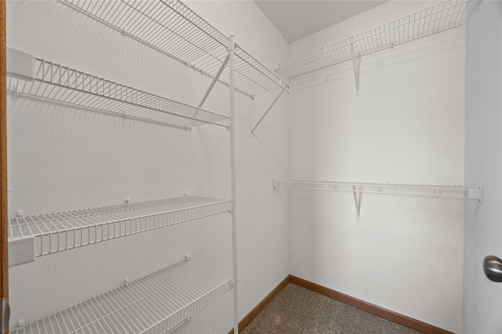 552 Meadow Oak Circle Fairfax IA 52228