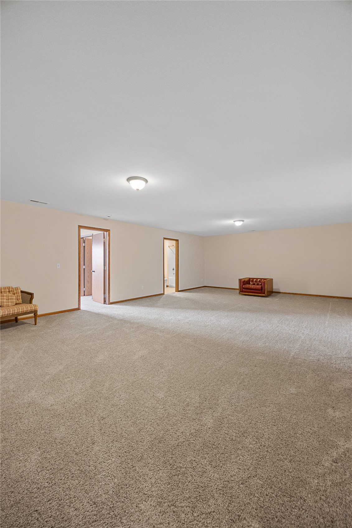 552 Meadow Oak Circle Fairfax IA 52228