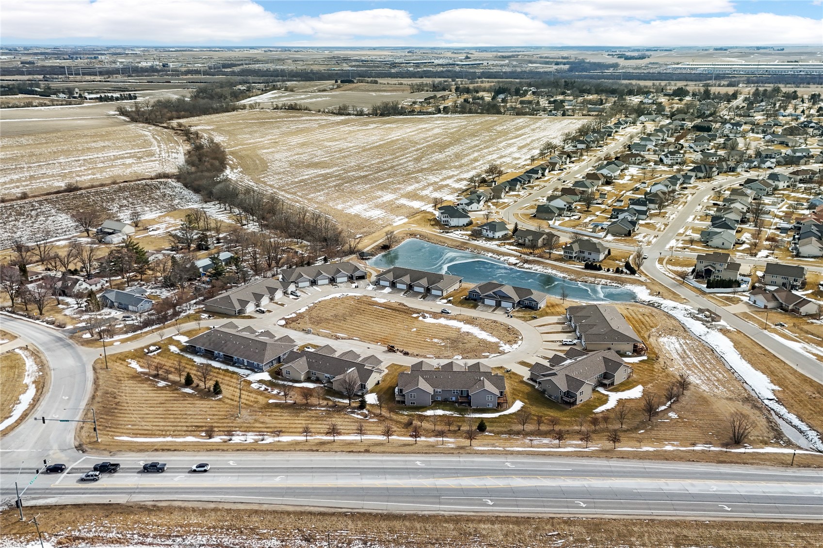 552 Meadow Oak Circle Fairfax IA 52228