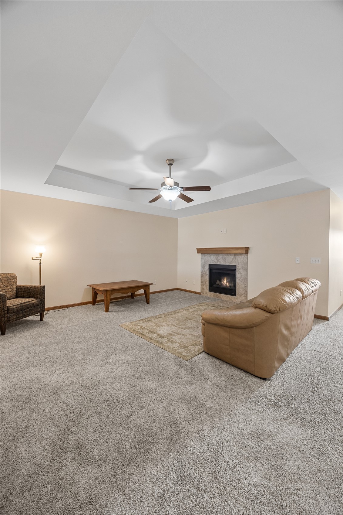 552 Meadow Oak Circle Fairfax IA 52228