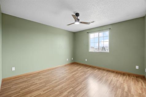 2824 Triple Crown Lane Iowa City IA 52240