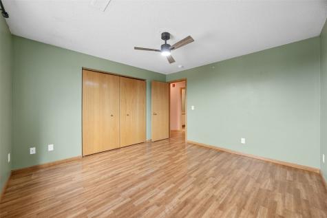 2824 Triple Crown Lane Iowa City IA 52240