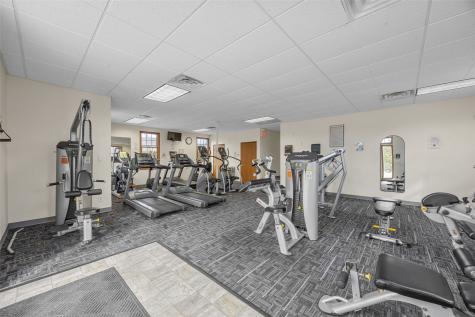 2824 Triple Crown Lane Iowa City IA 52240