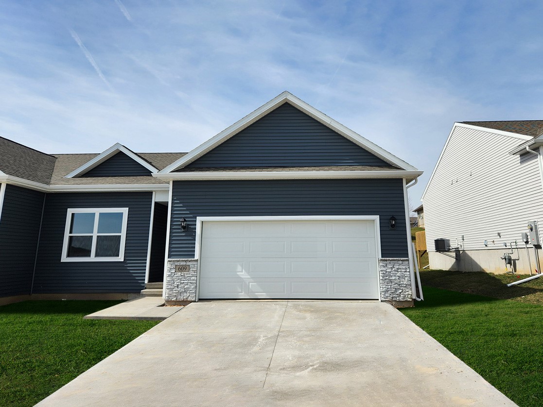719 Maddie Lane Tiffin IA 52340