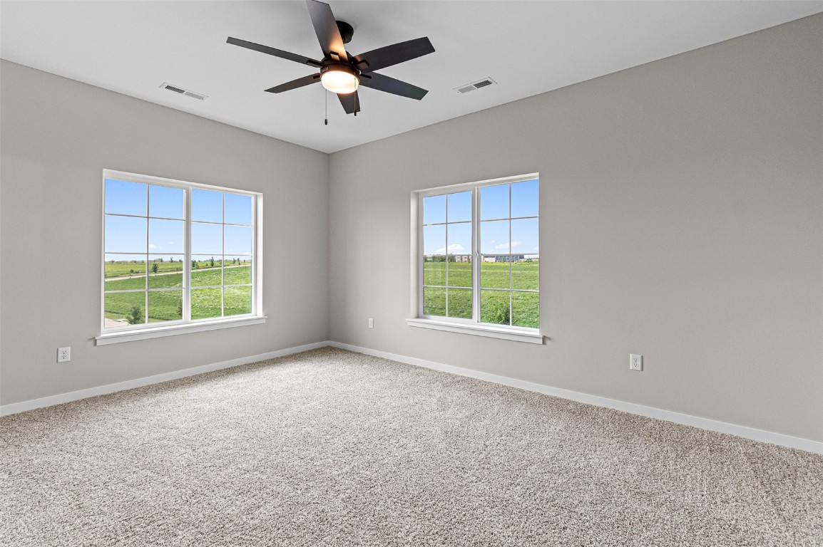 2877 Spring Rose Circle Coralville IA 52241