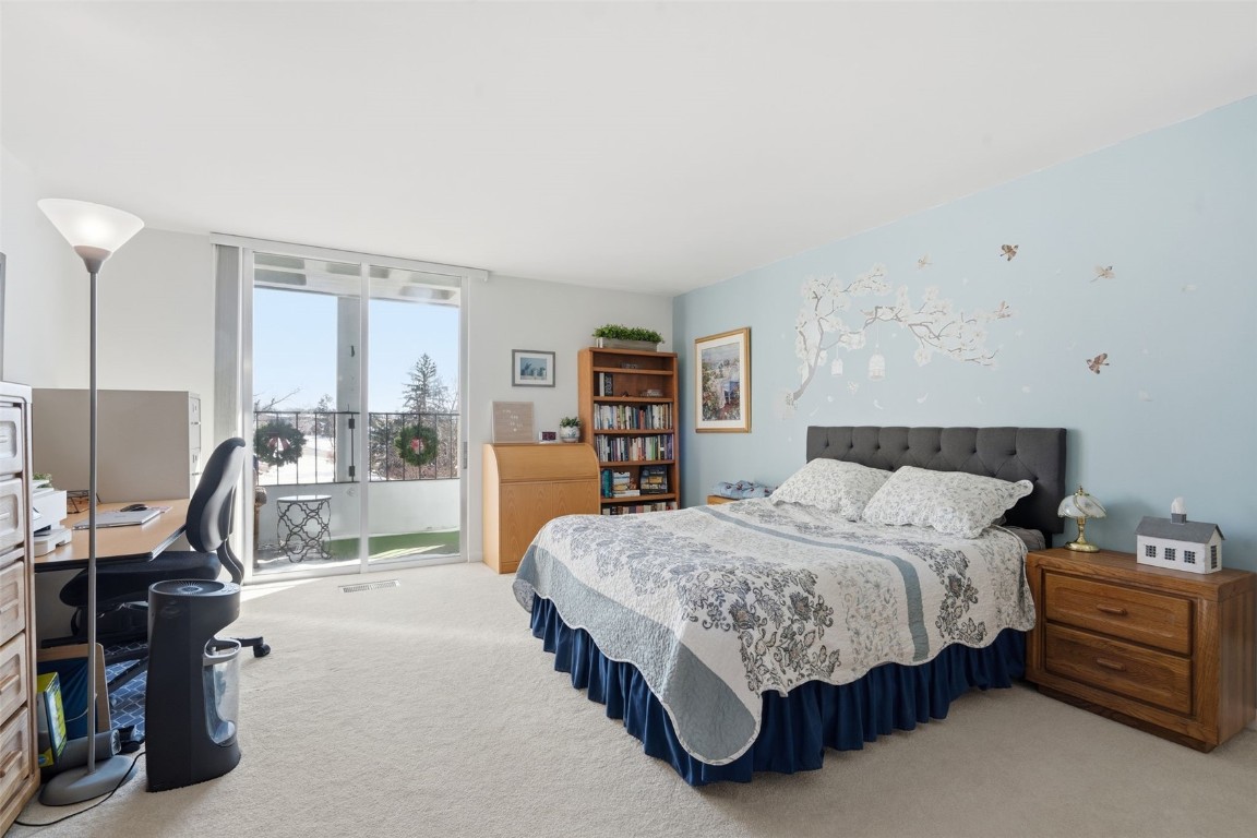 2222 1st Avenue NE Cedar Rapids IA 52402