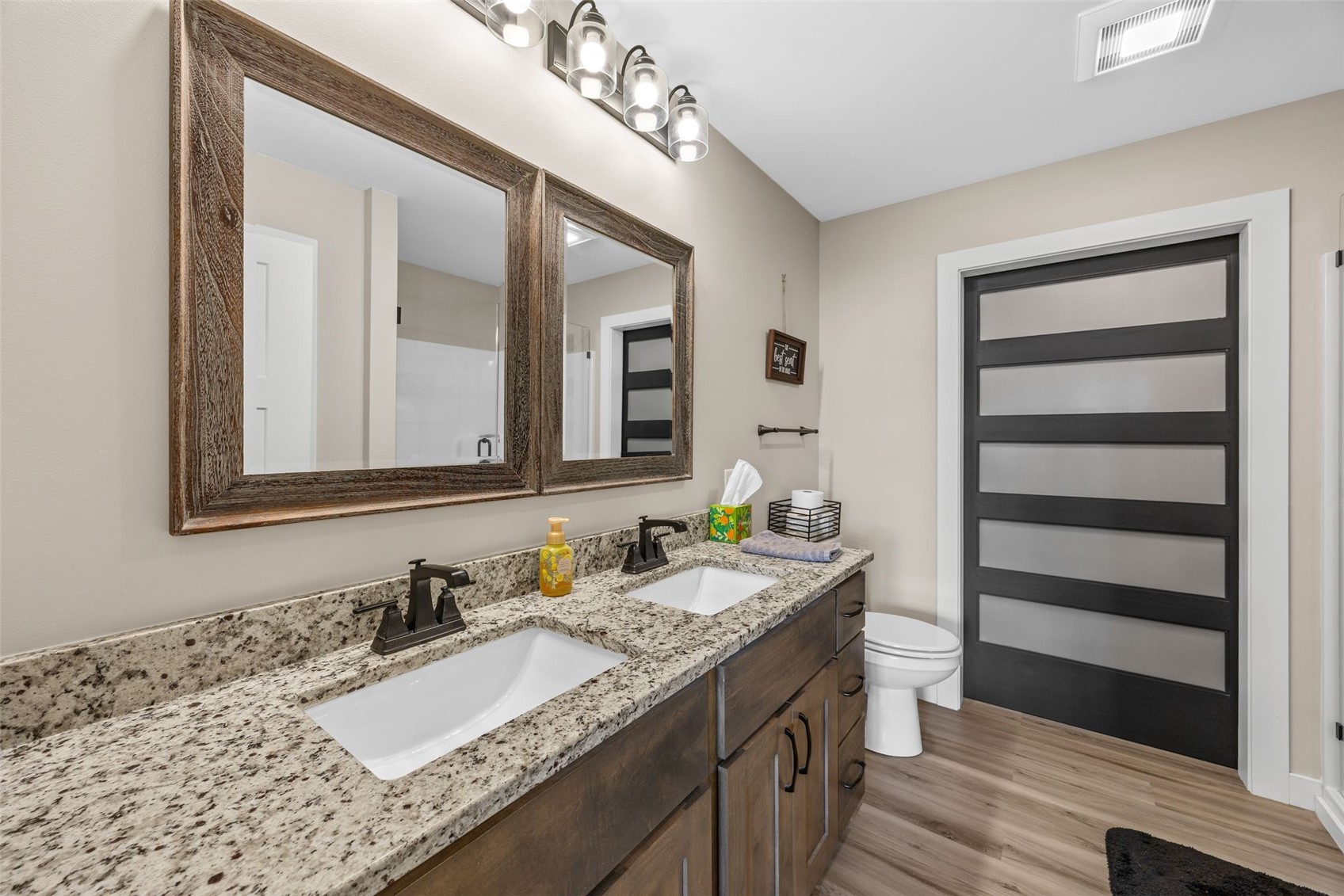 469 Chamber Drive Anamosa IA 52205