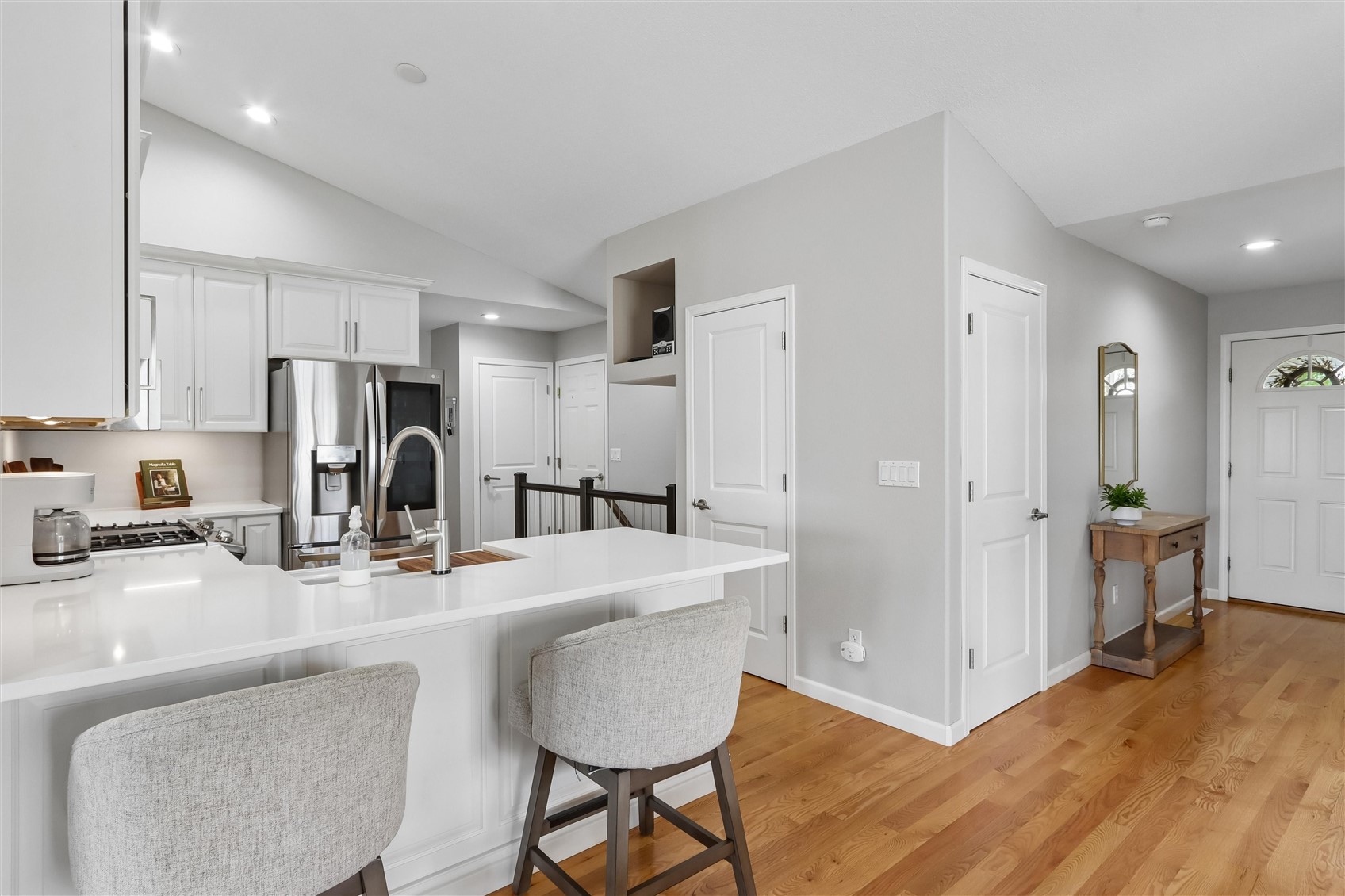 4103 Lakeview SW Cedar Rapids IA 52404