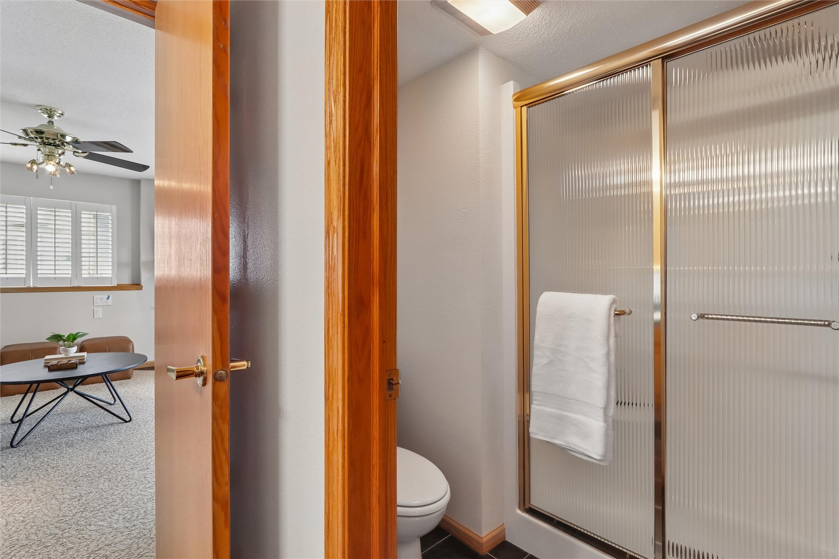 4103 Lakeview SW Cedar Rapids IA 52404