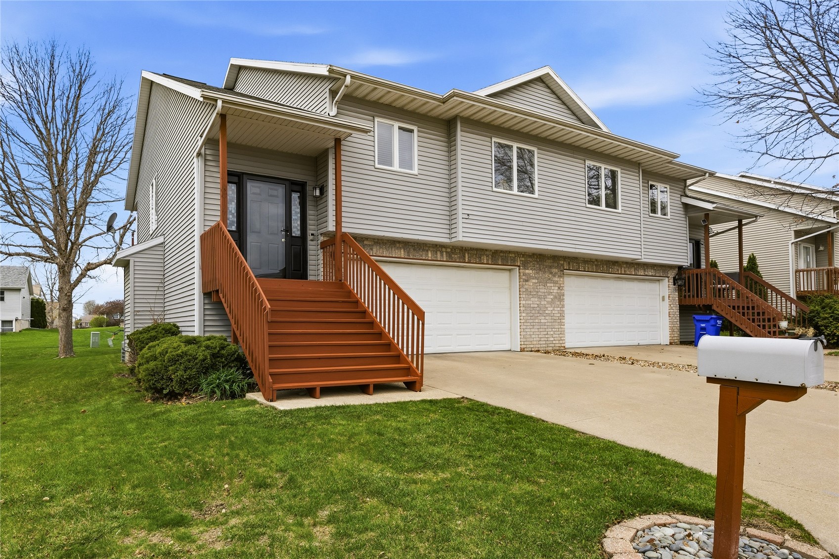 40 Shannon Drive North Liberty IA 52317