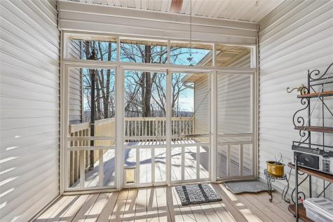 3315 Riverpointe Circle NE Cedar Rapids IA 52411