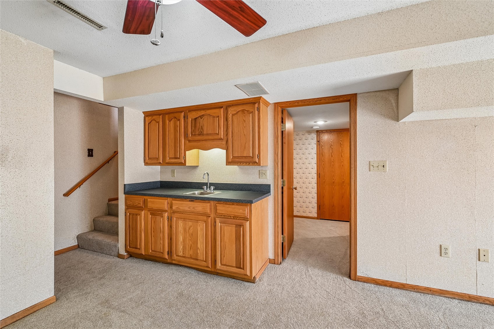 3315 Riverpointe Circle NE Cedar Rapids IA 52411