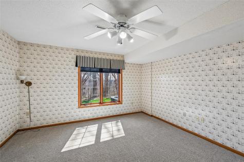 3315 Riverpointe Circle NE Cedar Rapids IA 52411