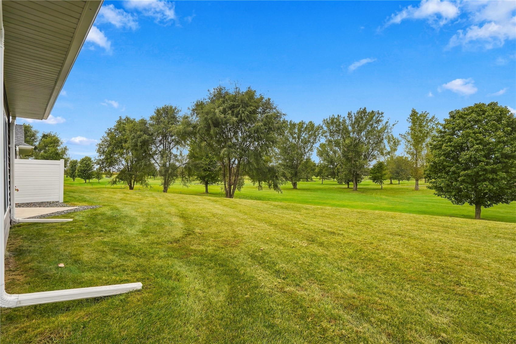 2086 Three Elms Park Road Independence IA 50644