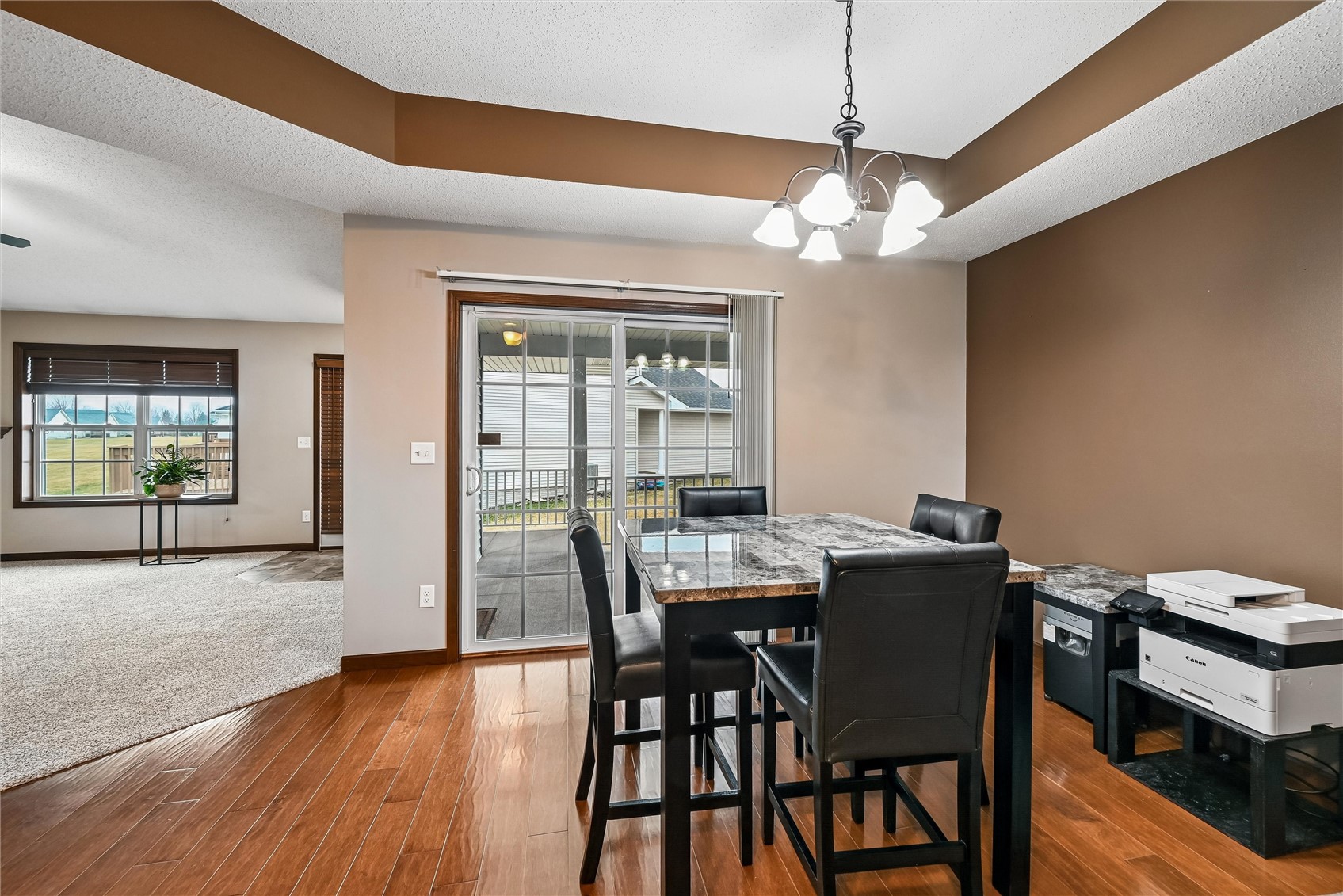 953 Acacia Drive NE Cedar Rapids IA 52402