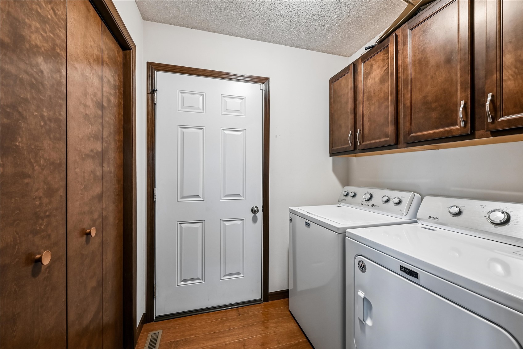 953 Acacia Drive NE Cedar Rapids IA 52402
