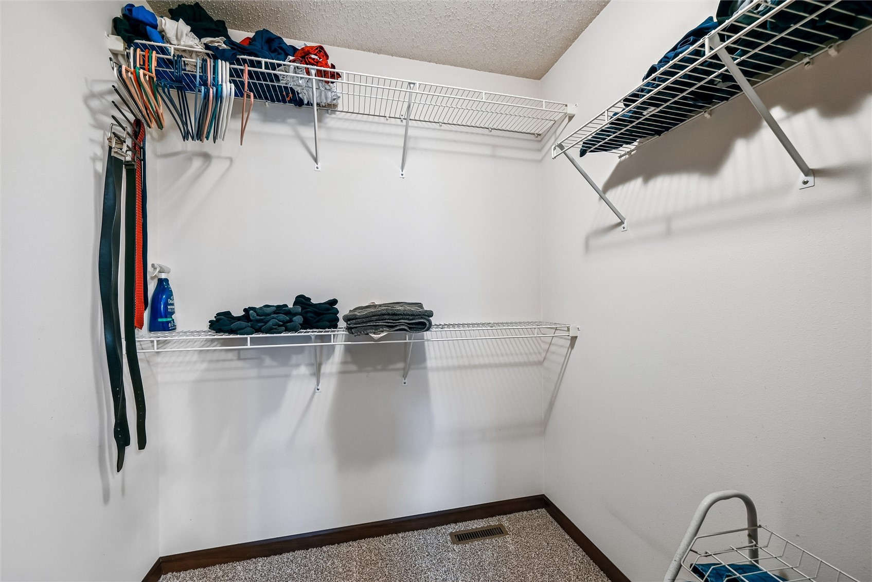 953 Acacia Drive NE Cedar Rapids IA 52402
