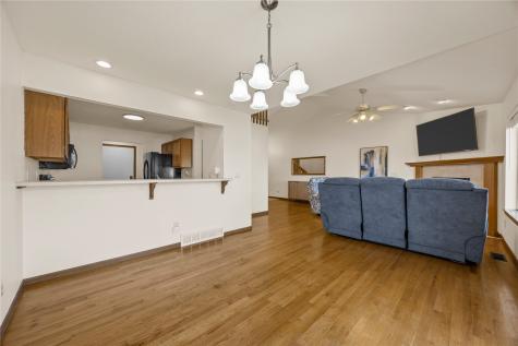 3456 Quail Trail Court Marion IA 52302