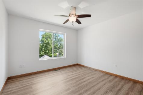 122 33rd Street Drive SE Cedar Rapids IA 52403