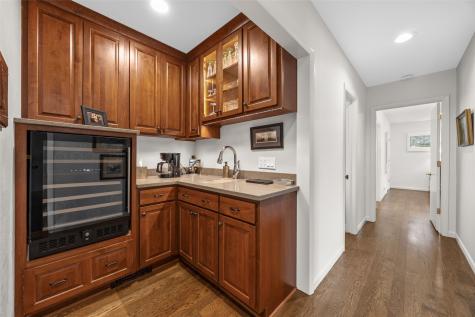 177 Braybrook SE Cedar Rapids IA 52403